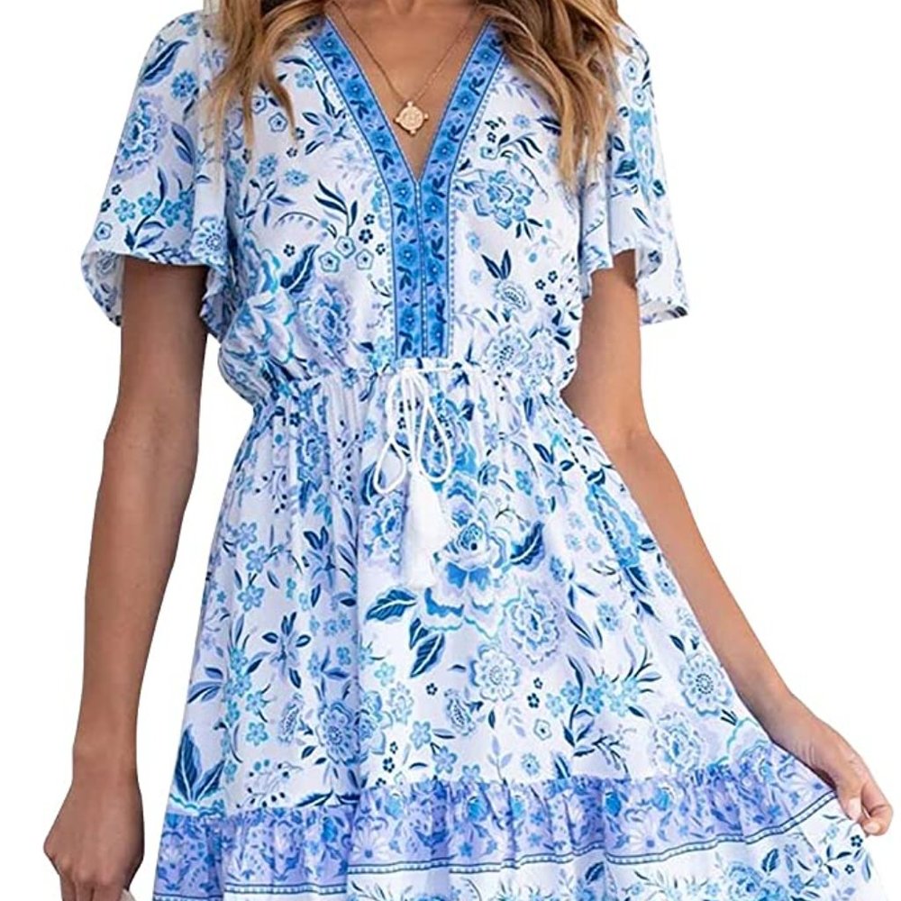 NWT!! LEANI Women’s Summer V Neck Bohemian Floral Print Mini Dress - Size Small